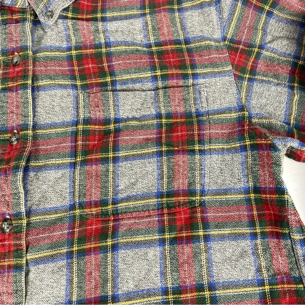 Long Sleeve Button Down  Soft  Flannel - Picture 11 of 14